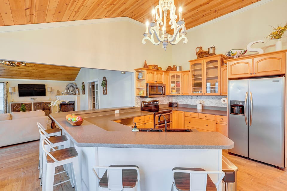 House (3 Bedrooms) | Interior