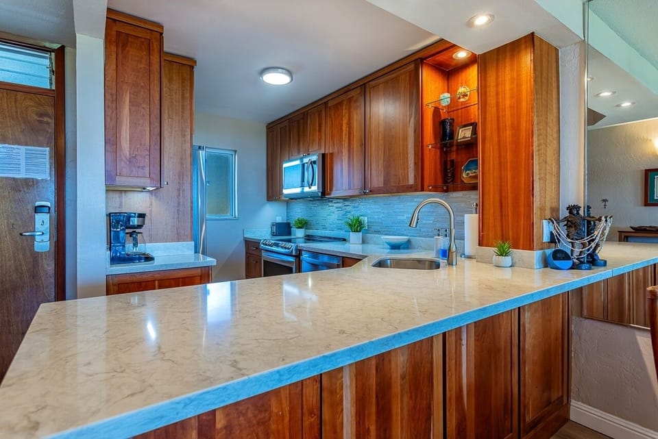 Condo, 2 Bedrooms | Private kitchen | Coffee/tea maker, fridge, oven, stovetop