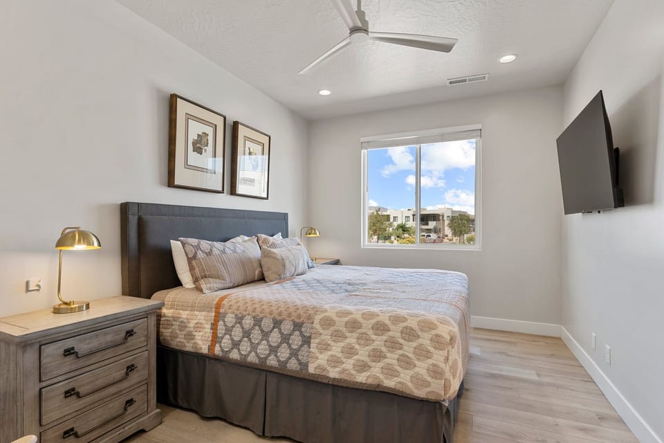 King bedroom