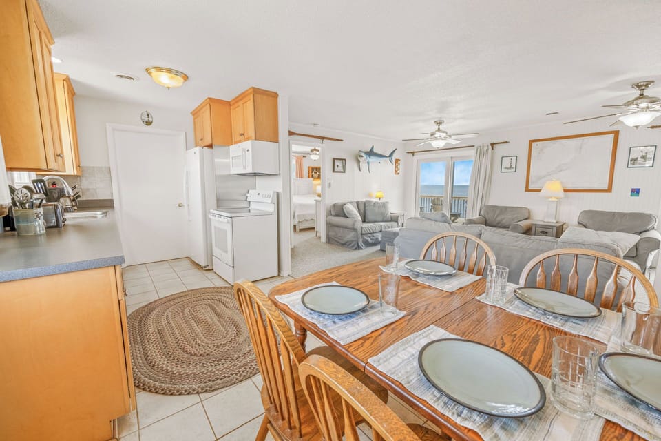 Surf or Sound Realty - 1198 - Breezy Point - Dining Area -1