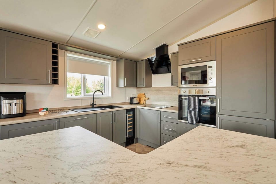 Linden Lodge, Pickering - Host & Stay