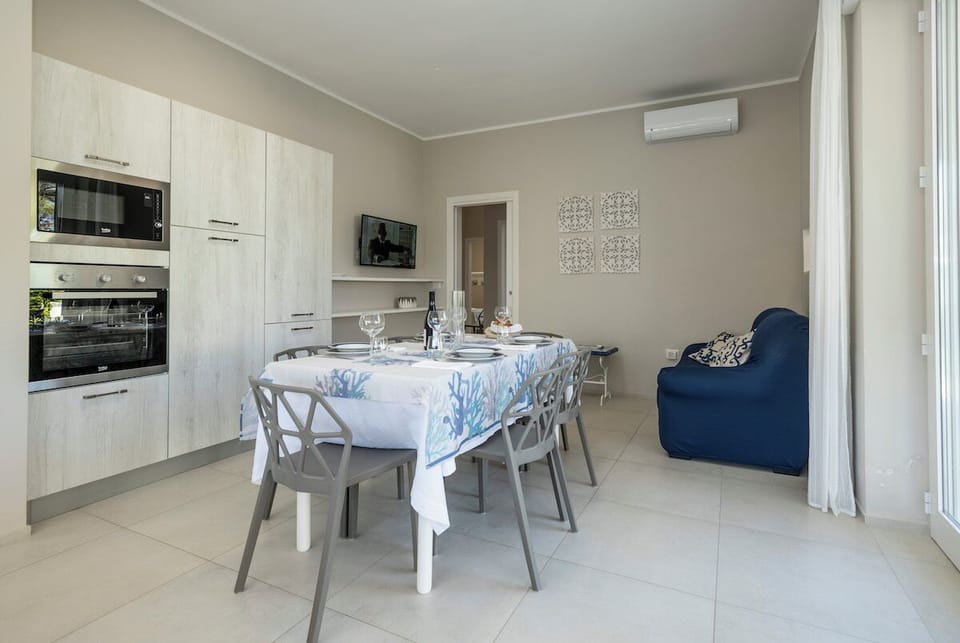Soggiorno-Cucina_Vista  Disimpegno per Zona Notte