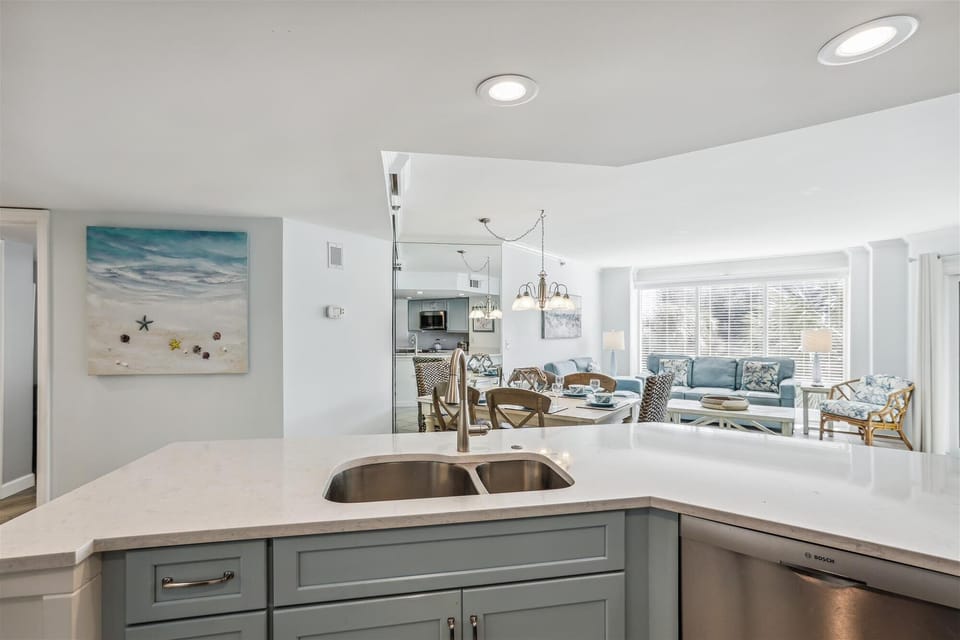 Kitchen at 2114 Villamare