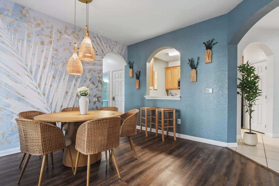 Dine in style in this beautifully designed space! Natural tones, modern decor, and warm lighting make every meal feel special. Perfect for gathering after a day of adventure at Disney or Universal. Create unforgettable memories—book your stay today!