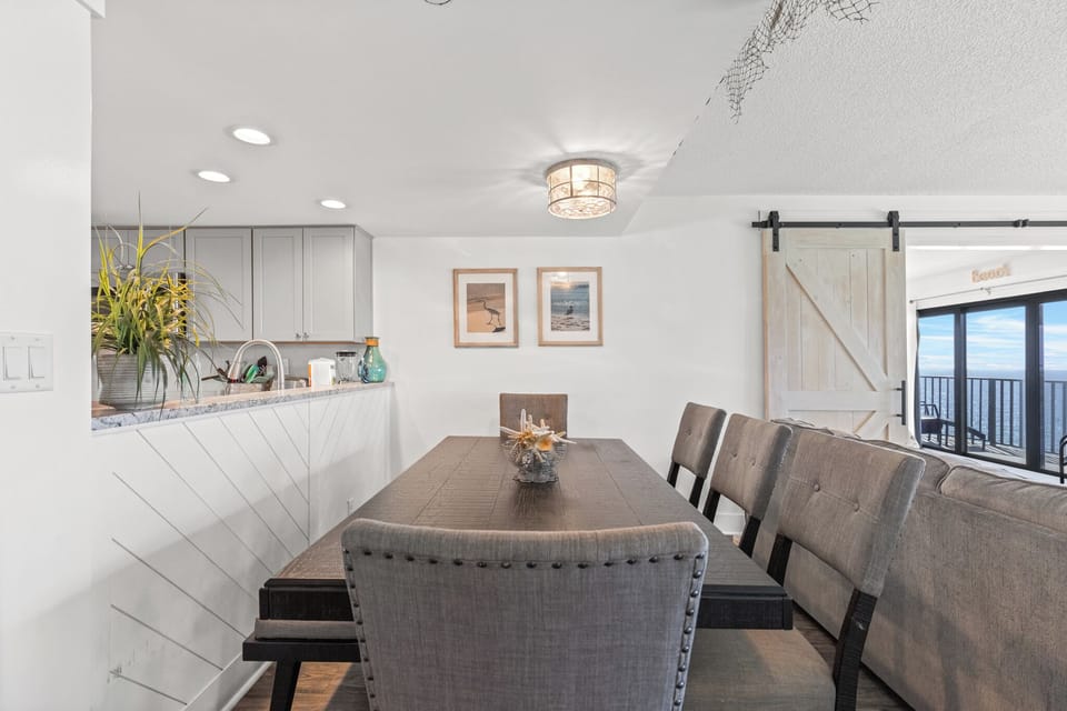 Dining Room Table with Seating for Eight