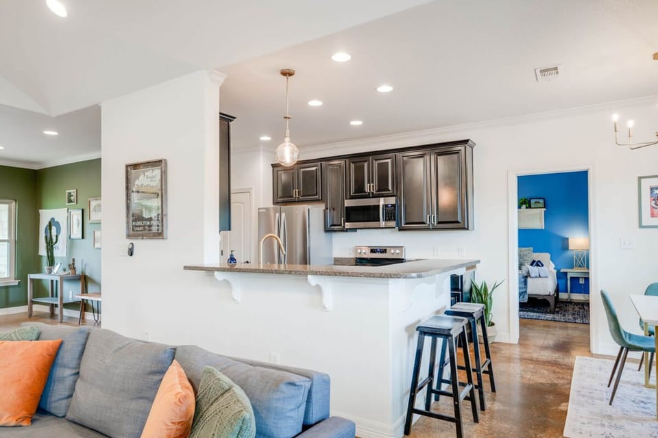 House | 5 bedrooms, Internet