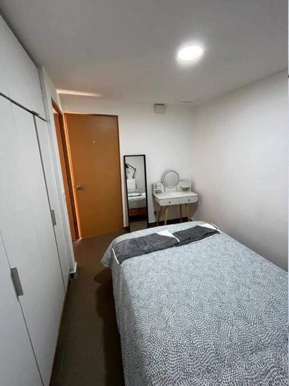 Standard Apartment | 1 bedroom, minibar, blackout drapes, iron/ironing board