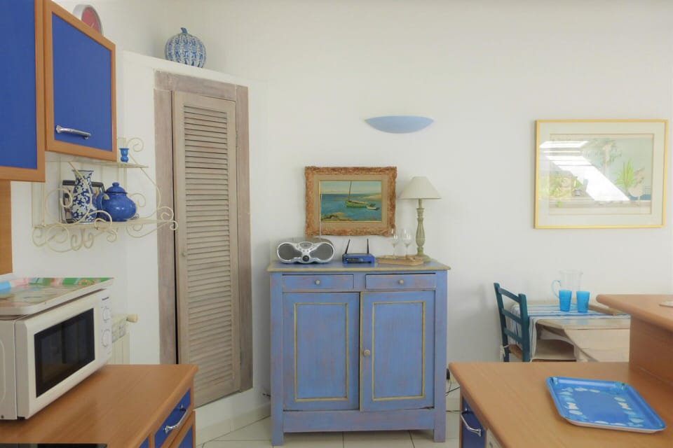House | Dining