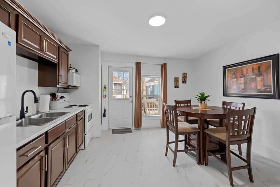 Apt 4 Airbnb (3)