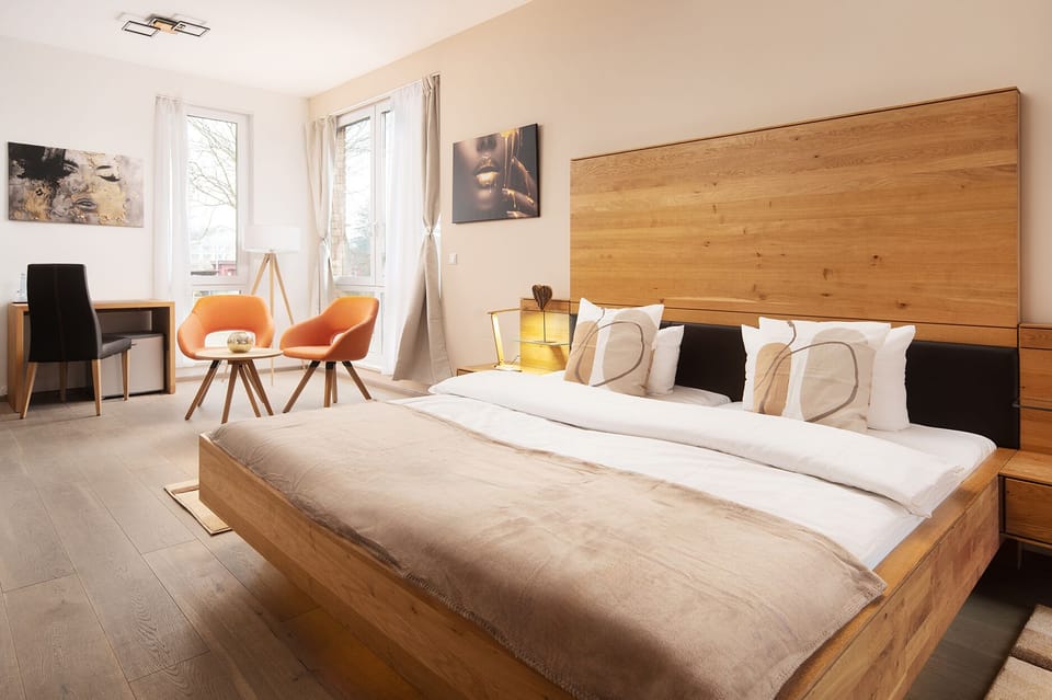 Superior Double Room, Balcony, Garden View | Premium bedding, desk, laptop workspace, soundproofing