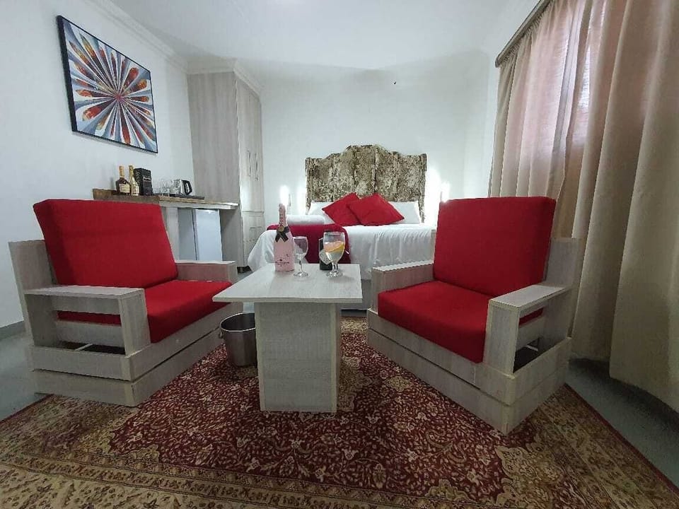Double Room | In-room dining