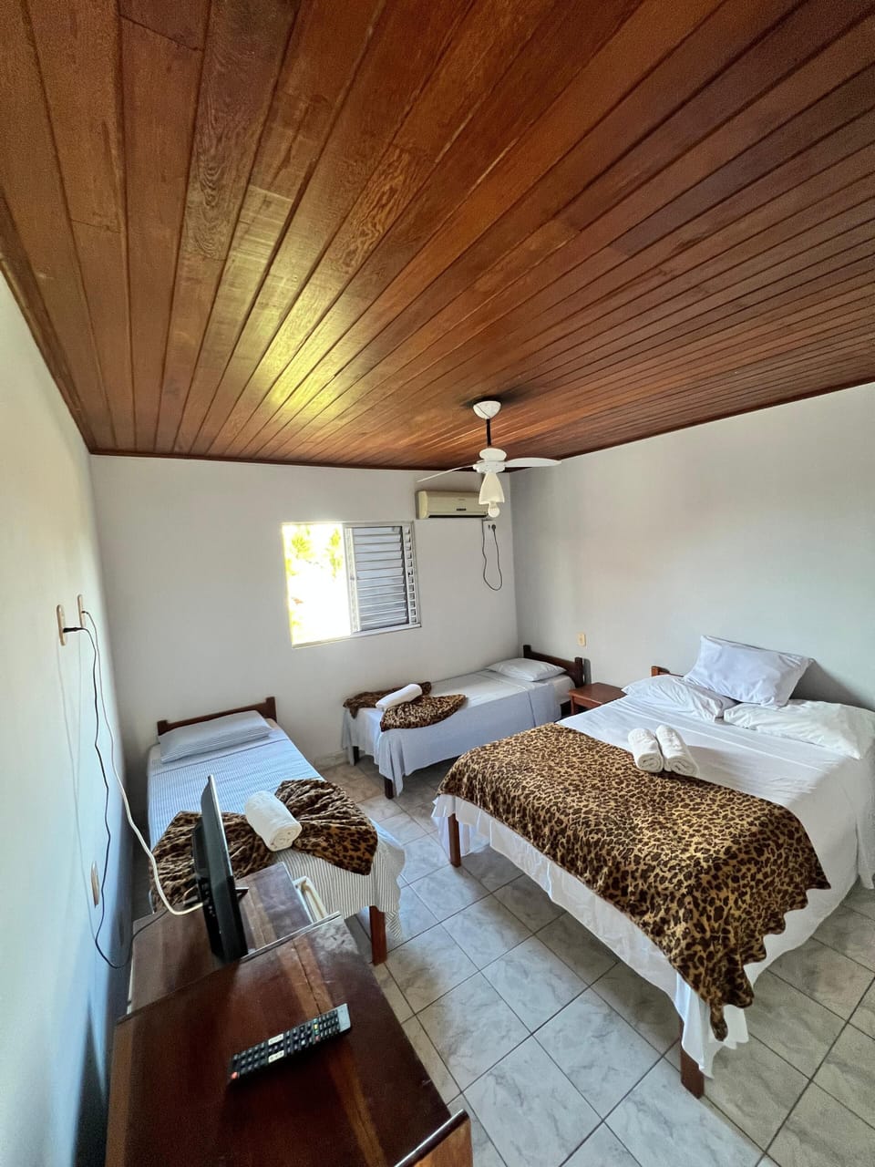 Deluxe Room | Premium bedding, free WiFi, bed sheets