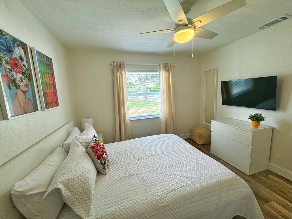 Experience a tranquil atmosphere ideal for unwinding.