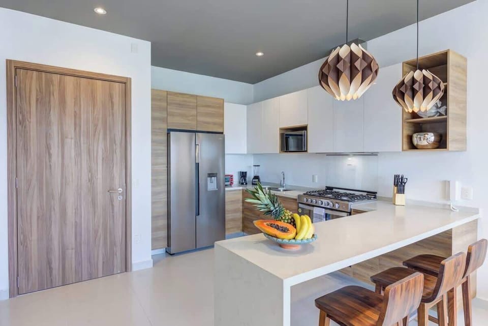 Breakfast bar seating