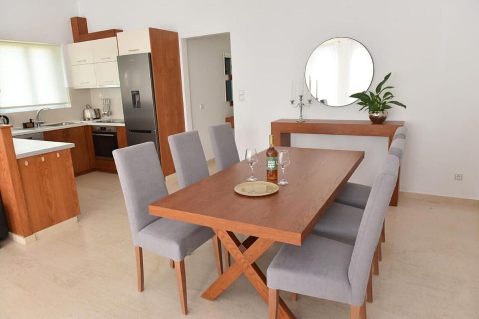 Kitchen, Living Room