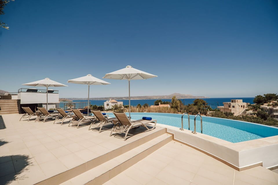 Building Exterior, Outdoor, Pool, Scenic View