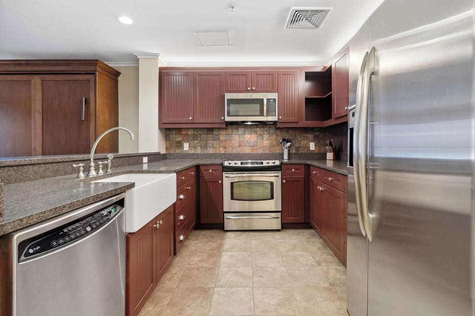 Kitchen Alternate 1