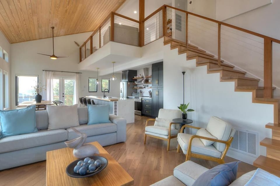 Living Room 
GW 12.18.24