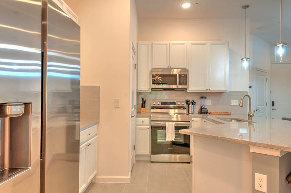House | 5 bedrooms, high-speed internet