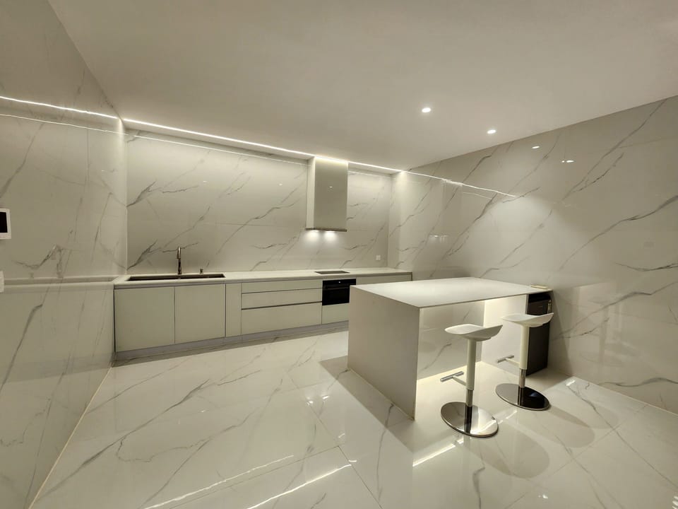 Full-size fridge, microwave