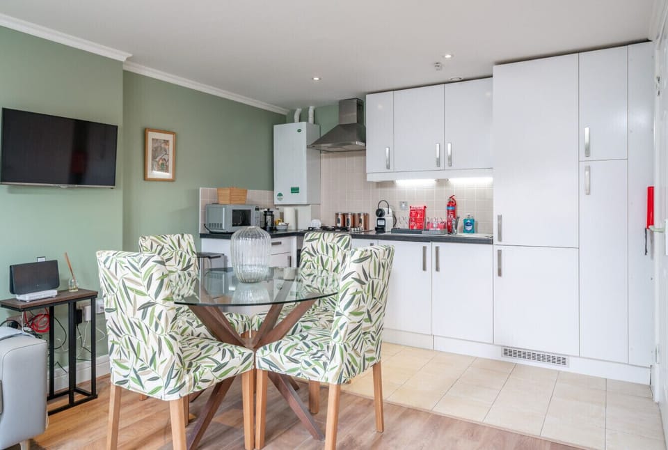 Kitchen area