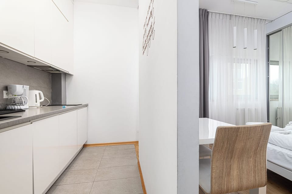 Studio Suite | Private kitchenette | Electric kettle