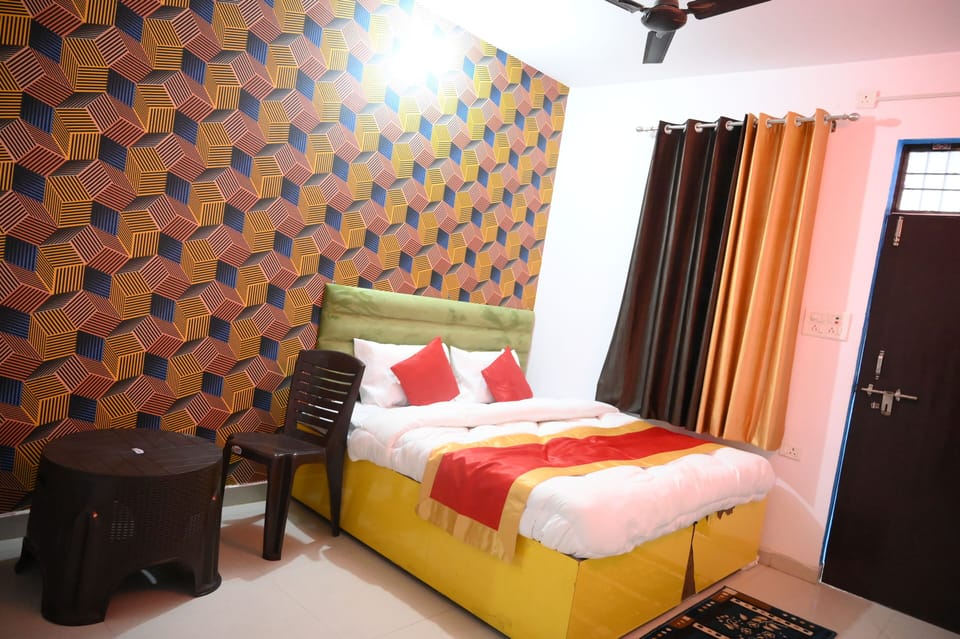 Deluxe Double Room | Free WiFi