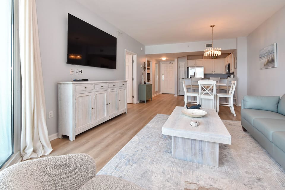 The Palms of Destin 11104 - Living Area with TV