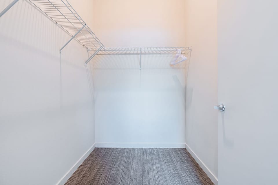 Walk-in closet