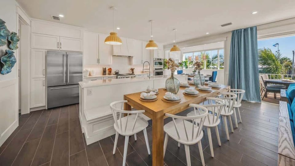 Kitchen - Oversized Refrigerator - (2) Dishwashers, Double Ovens, &amp; Large Gas Stove - Balcony Access