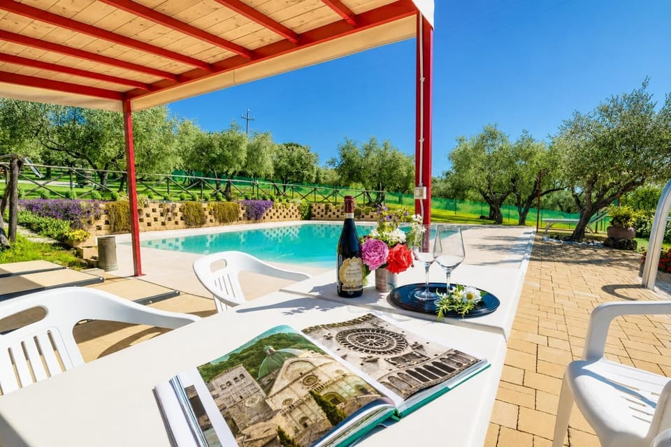 Private pool and terrace