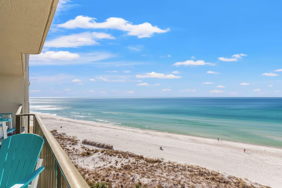 Balcony with Beachfront View and Outdoor Furniture