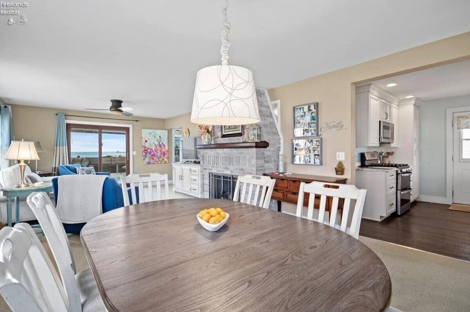 fcc2069c-d914-478c-91bb-fe86352b3b9f