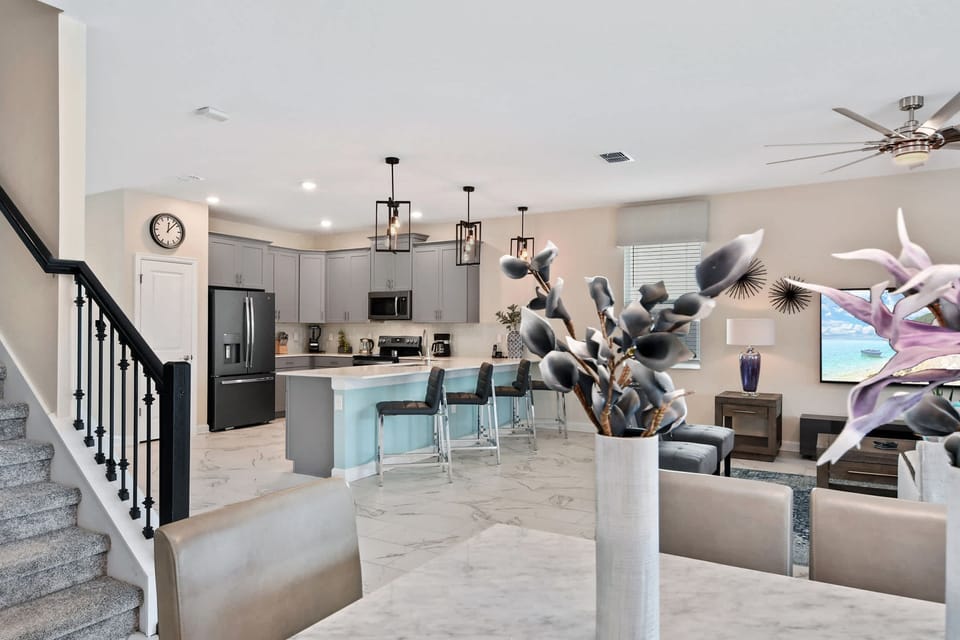 House | 9 bedrooms