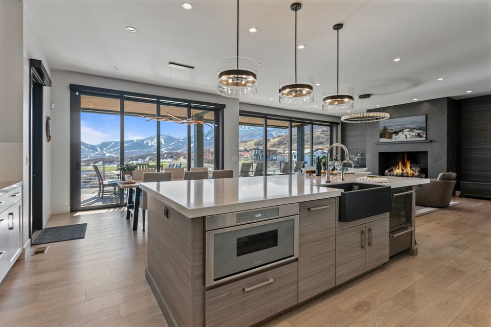 Private kitchen