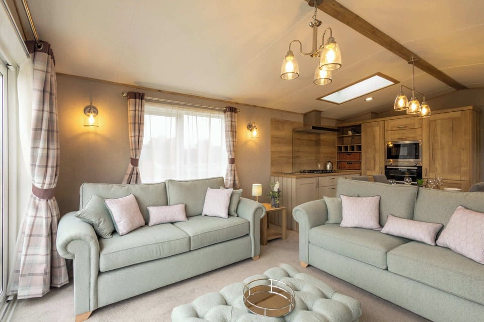Fieldview Lodge, Pickering - Host & Stay