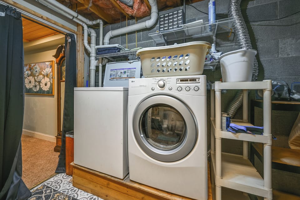 Laundry Room | Basement Level