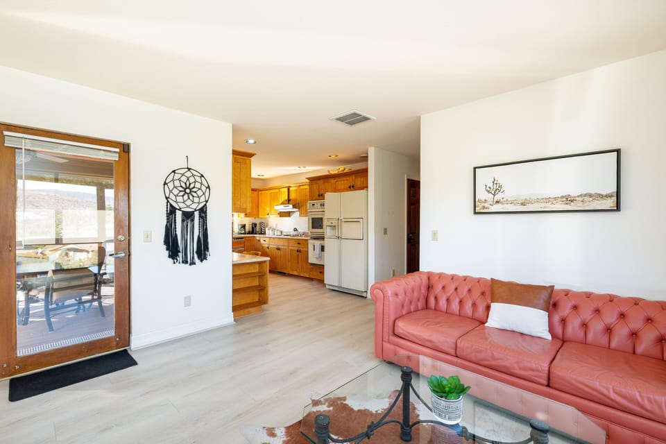 Two separate living areas to spread out