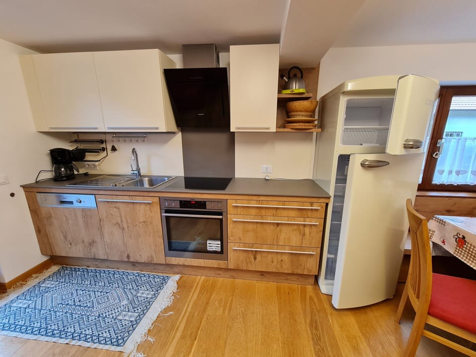 Apartment | Private kitchen | Fridge, oven, dishwasher, electric kettle