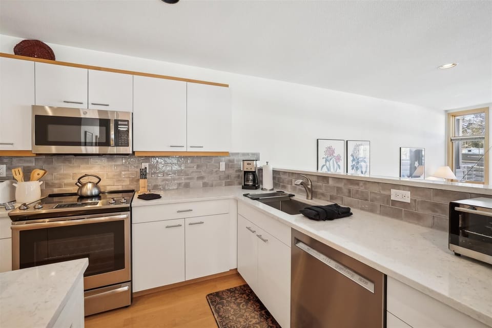 Kitchen - River Glen 107C - Frisco Vacation Rental