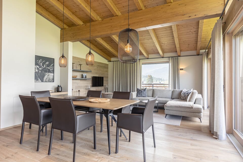 Apartment | Dining