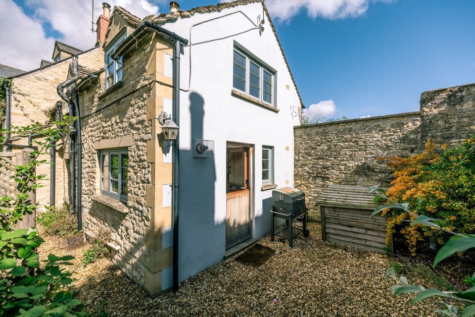 Post Office Cottage - StayCotswold