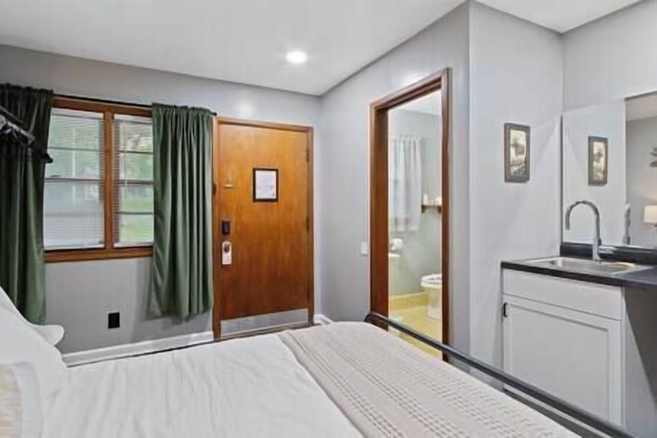 506b4428 03a2 46e6 be09 d703080e185c