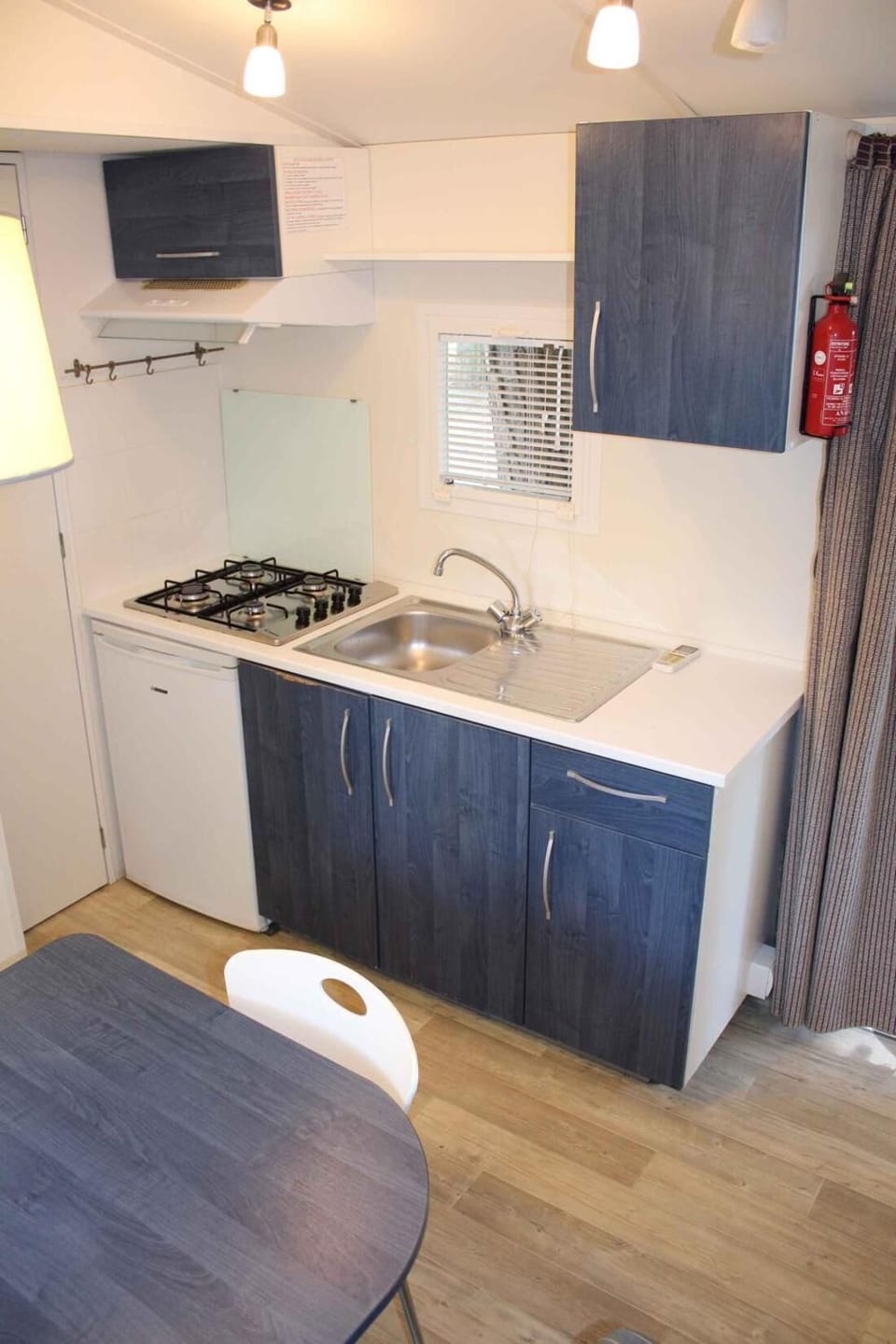 Mobile Home, 2 Bedrooms, Terrace | Interior