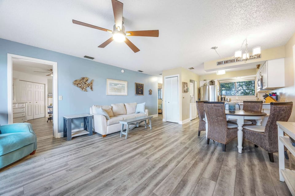 Condo, Multiple Beds, Fireplace, Garden View (Treetop Beach Condo) | Living area | 42-inch flat-screen TV with digital channels