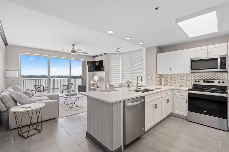 Beautiful open kitchen set up while enjoying the view 