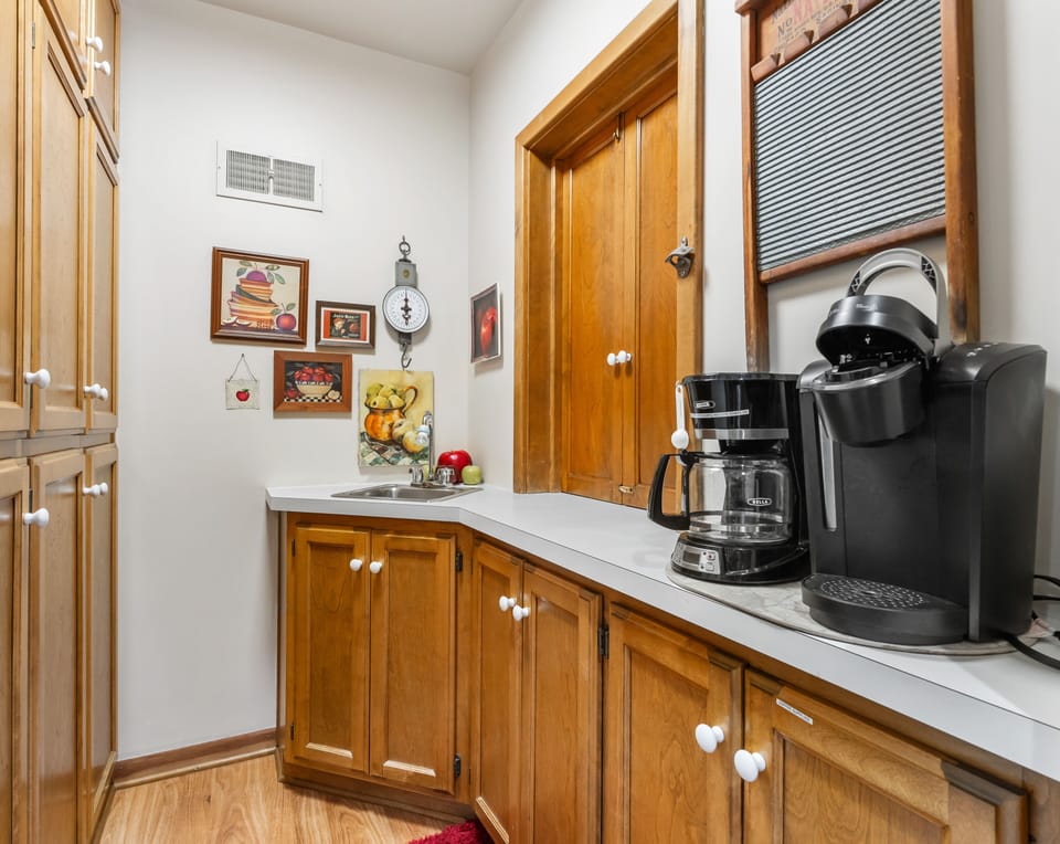 Pantry with Sun Room Pass threw 