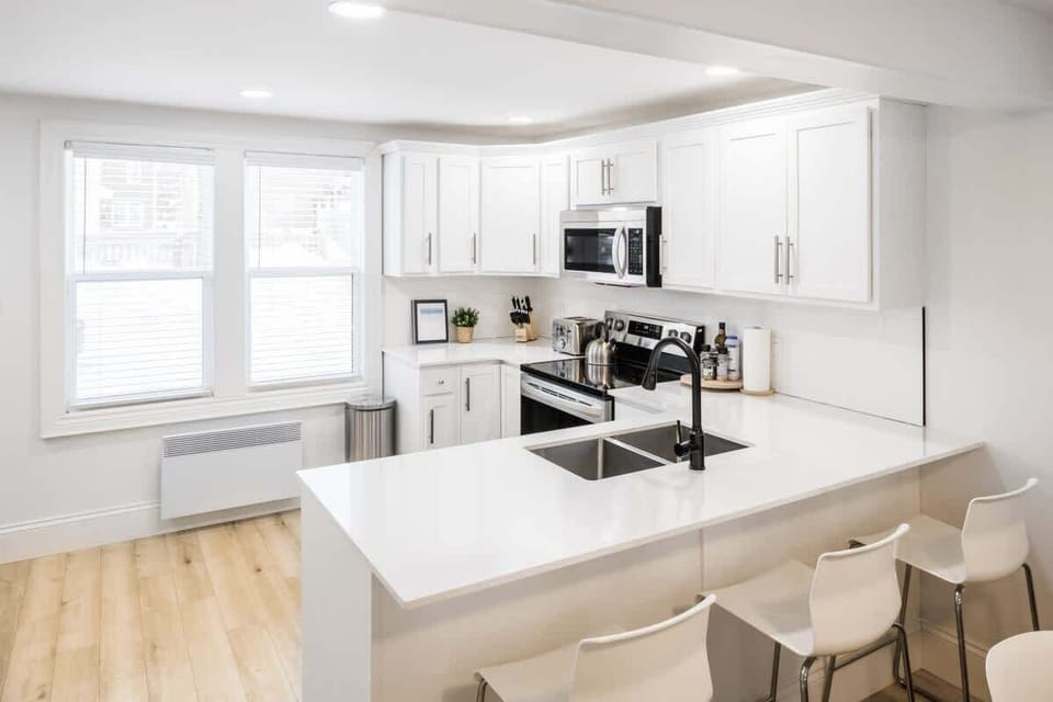 51KingSt-12