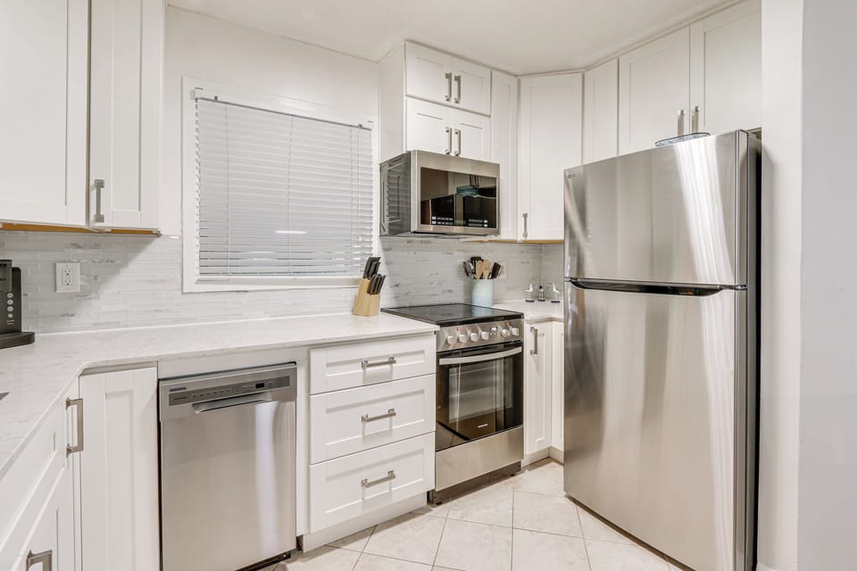 Kitchen | Blender | Toaster