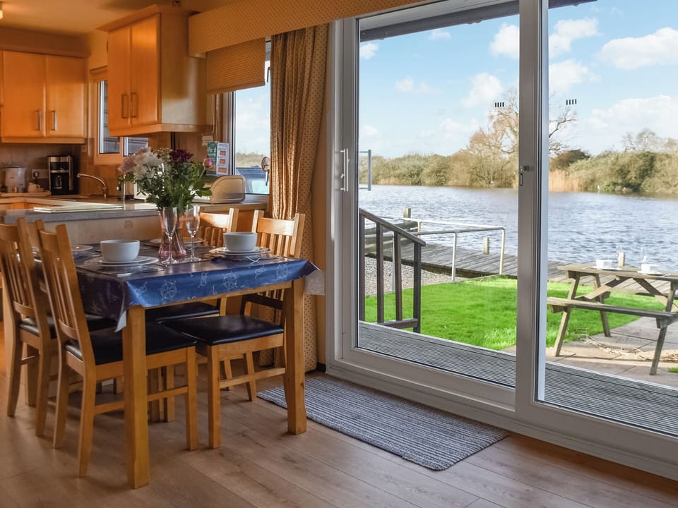 Kitchen/diner | Pinewood, Brundall